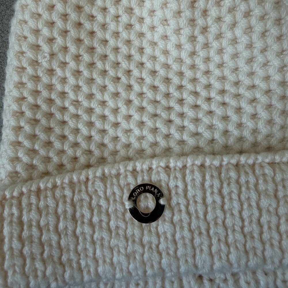 Loro Piana cashmere knit beanie - Picture 2 of 4